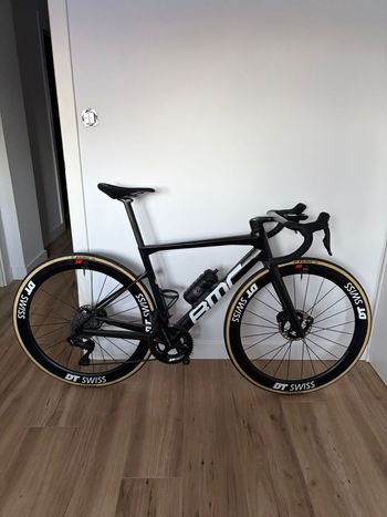 Used BMC Teammachine SLR01 THREE 2021 2021 Road & Gravel, Black — image 2 of 4
