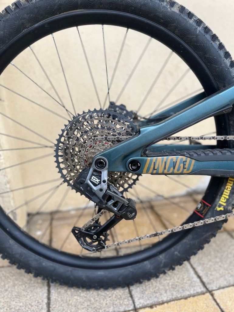 Brugt YT Industries Decoy SN 170 CORE 4 MX 2024 Frameset 2024 Mountainbike — billede 7 af 12