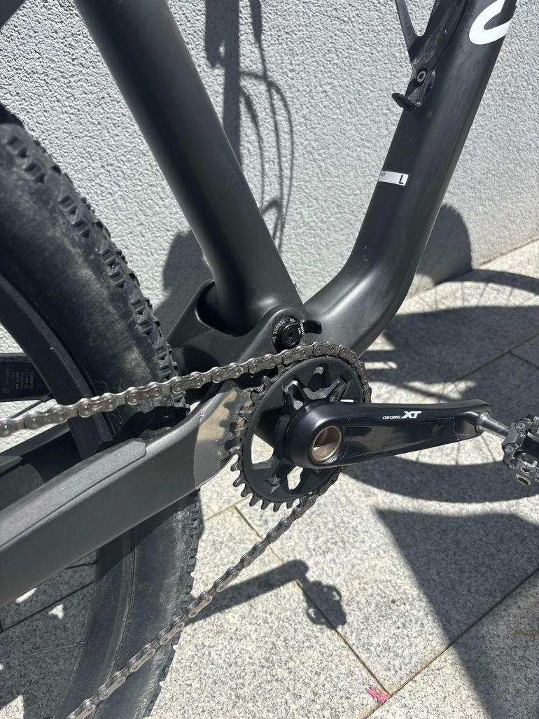 Used Canyon Lux CF SL 7.0 2020 2020 Mountainbike, Black, 29 — image 6 of 7