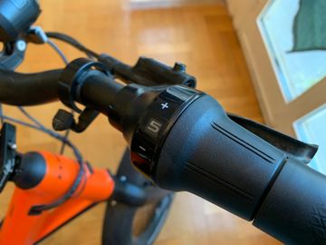 Gebrauchtes CUBE COMPACT HYBRID 500 2023 2023 Urban, Orange — Bild 6 von 9