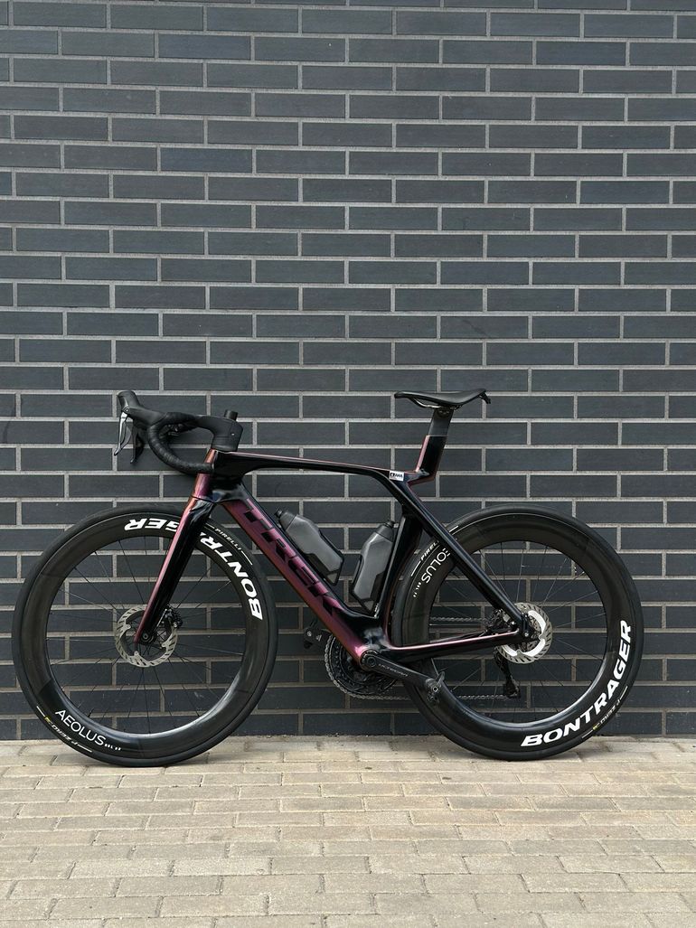 Used Trek Madone SLR 7 Gen 7 2024 2024 Road & Gravel, Orange — image 2 of 16