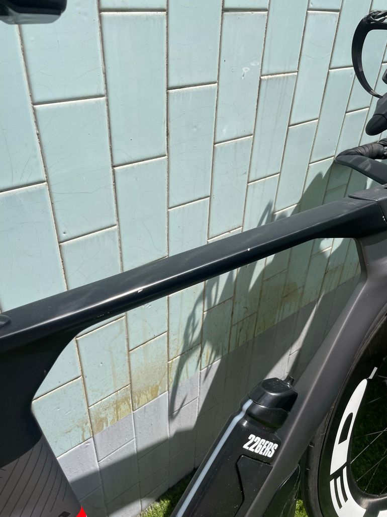 Used Orbea ORDU M30iLTD 2022 2022 Road & Gravel, Light Gray — image 11 of 13