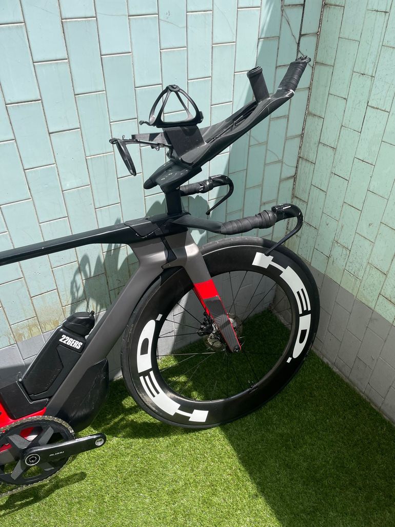 Used Orbea ORDU M30iLTD 2022 2022 Road & Gravel, Light Gray — image 9 of 13