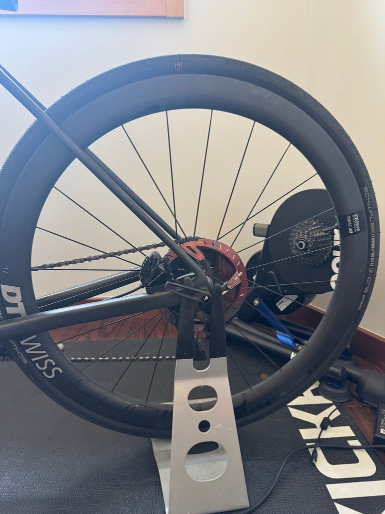 Używany Canyon CF SLX Disc 9.0 Di2 2020 2020 Road & Gravel — zdjęcie 1 z 13