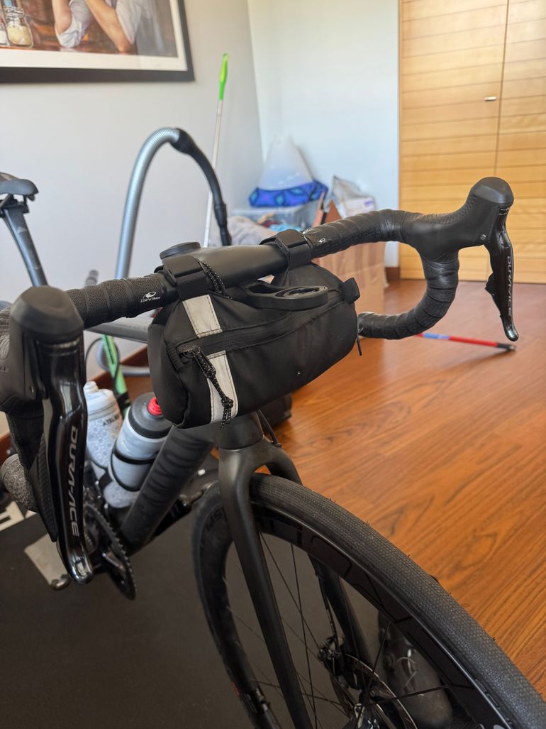 Używany Canyon CF SLX Disc 9.0 Di2 2020 2020 Road & Gravel — zdjęcie 9 z 13