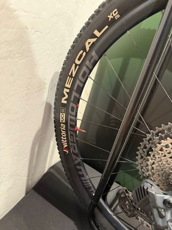Použité Cannondale Scalpel Carbon SE LTD Lefty 2021 2021 Mountainbike — obrázek 4 z 5