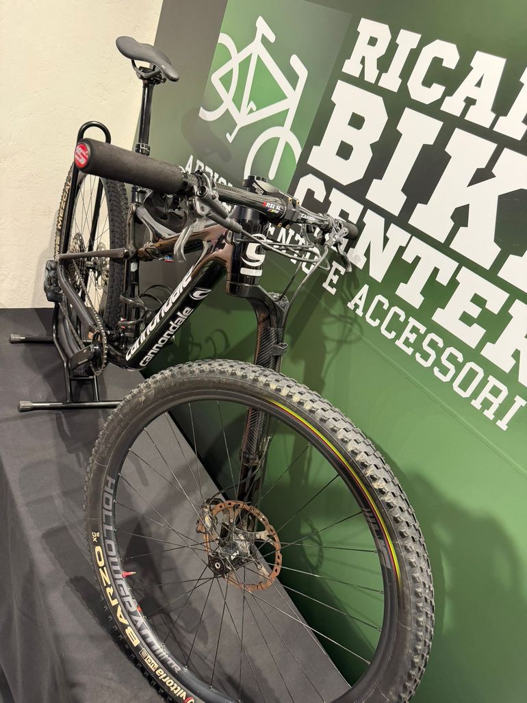 Použité Cannondale Scalpel Carbon SE LTD Lefty 2021 2021 Mountainbike — obrázek 3 z 5