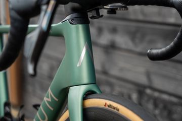 Used Aurum Magma SRAM Force eTap AXS 2024 Road & Gravel, Green — image 2 of 5