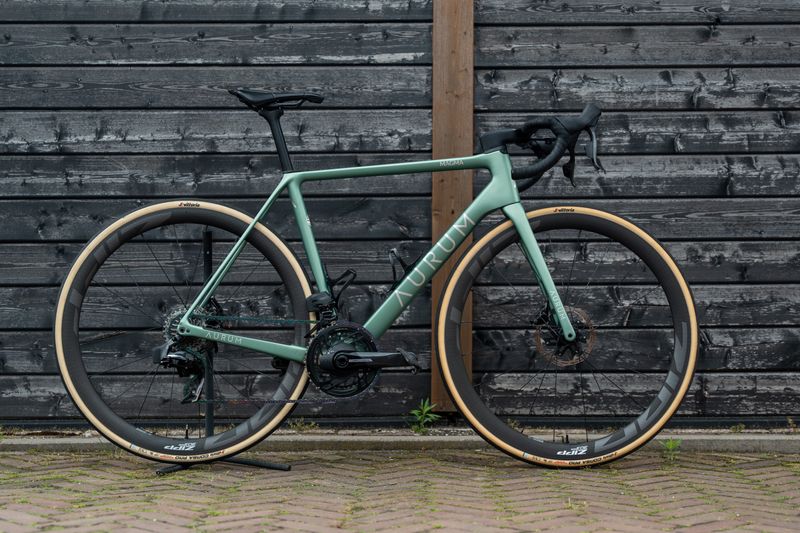 Used Aurum Magma SRAM Force eTap AXS 2024 Road & Gravel, Green — image 1 of 5