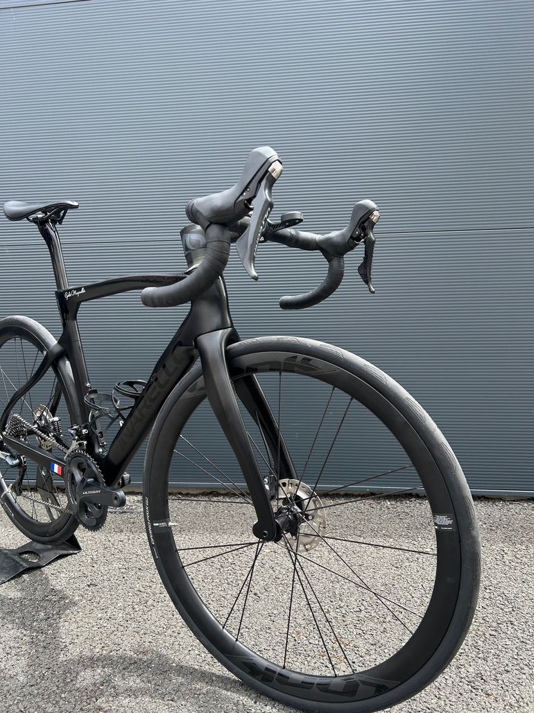 Used Pinarello Dogma F12 Disk Ultegra DEMO Bike 2021 2021 Road & Gravel, Black — image 2 of 5