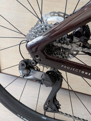 Brugt Trek Madone SLR 7 Gen 7 2024 2024 Road & Gravel — billede 6 af 20