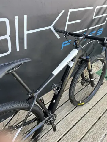 Gebrauchtes CUBE REACTION C:62 2018 2018 Mountainbike, Schwarz, 29 — Bild 3 von 4