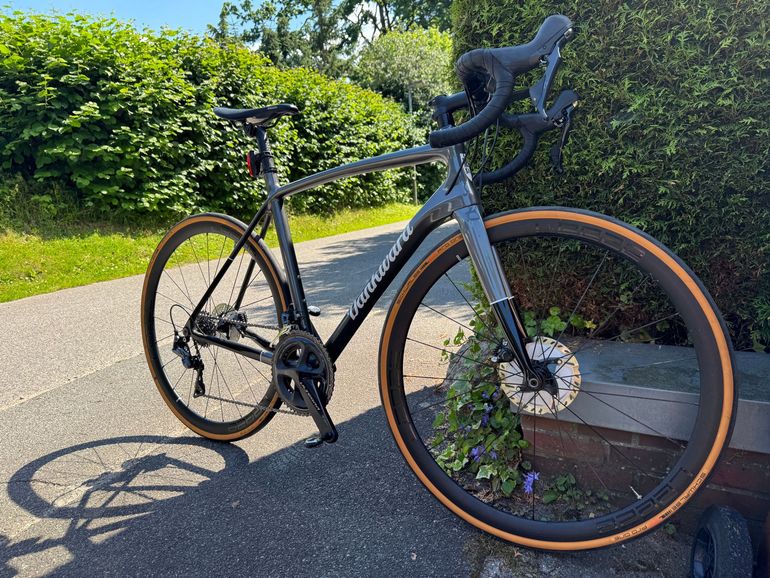 Used Dankward Custom Shimano Ultegra Di2 2022 Road & Gravel, Light Gray — image 1 of 6