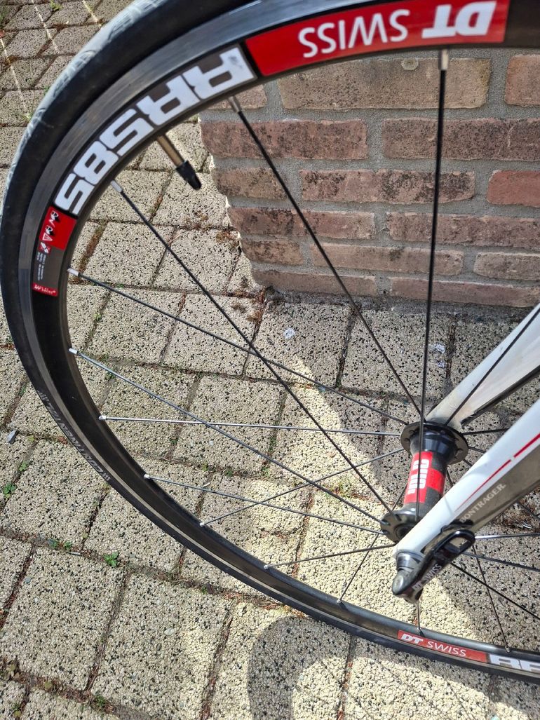 Used Trek Madone 6.9 SSL H1 Frameset 2012 Frameset 2012 Road & Gravel, White — image 5 of 10