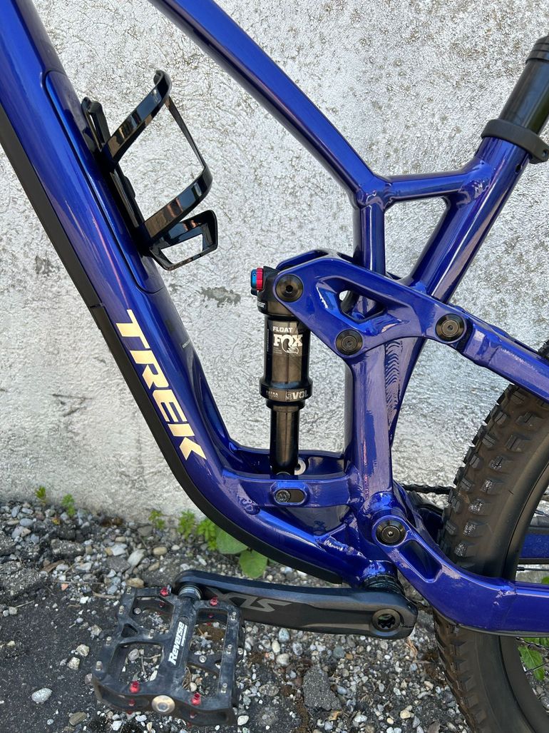 Gebrauchtes Trek Fuel EX 7 Gen 6 2023 2023 Mountainbike, Blau, 27.5, 29 — Bild 4 von 17