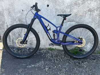 Gebrauchtes Trek Fuel EX 7 Gen 6 2023 2023 Mountainbike, Blau, 27.5, 29 — Bild 2 von 17