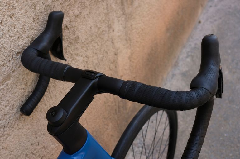 Brugt BMC Roadmachine TWO 2024 2024 Road & Gravel — billede 15 af 23