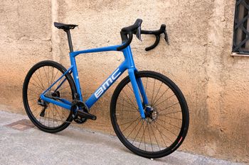 Brugt BMC Roadmachine TWO 2024 2024 Road & Gravel — billede 3 af 24