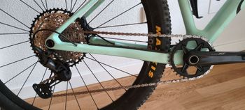 Used Orbea ALMA M20 2022 2022 Mountainbike, Green, 29 — image 5 of 6