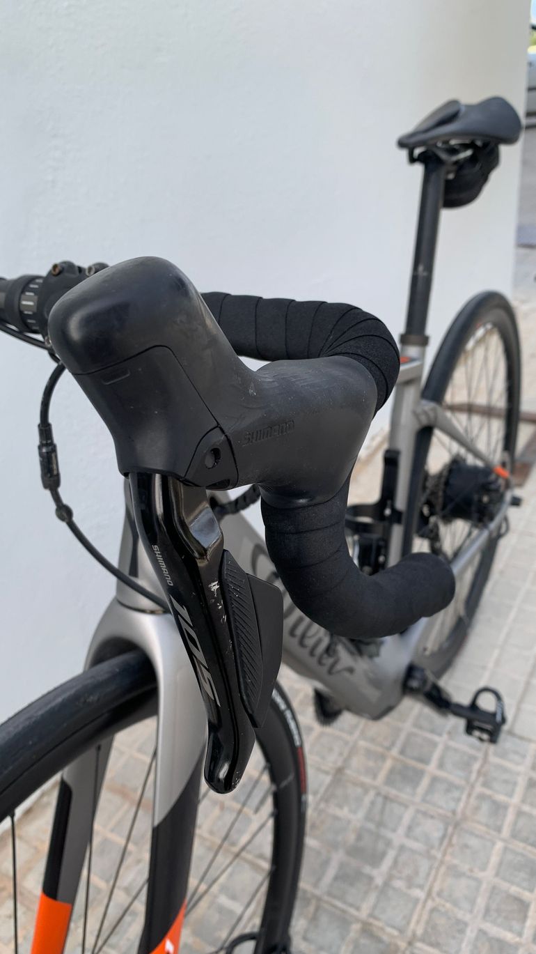 Used Wilier Cento1Hy 105 12 Sp Di2 - Size S 2023 Road & Gravel, Light Gray — image 4 of 17