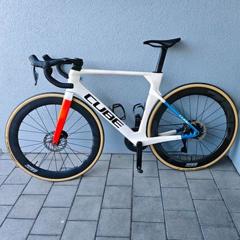 Used CUBE LITENING AERO C:68X, SLT 2026 2026 Road & Gravel, White — image 2 of 19