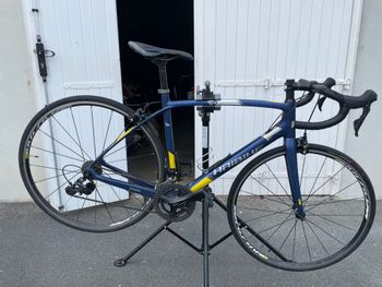 Used Haibike Carbon Road 5.0 2019 Road & Gravel, Blue — image 2 of 8