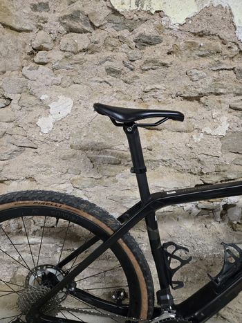 Used Trek Checkpoint SLR 7 2022 2022 Road & Gravel, Black — image 3 of 6