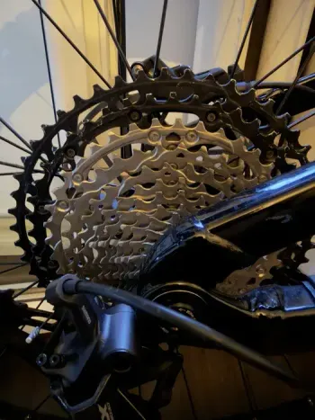 Použité Trek Fuel EX 8 XT Gen 6 2025 2025 Mountainbike — obrázek 4 z 6