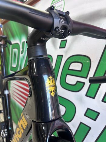Käytetty Bianchi Infinito Pro 105 DI2 2026 2026 Road & Gravel — kuva 11 / 17