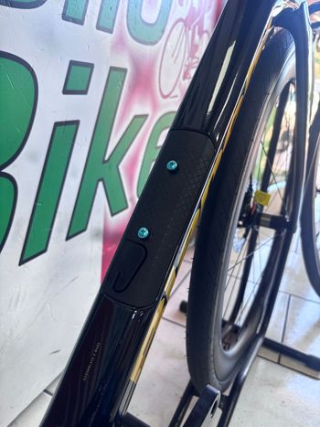 Käytetty Bianchi Infinito Pro 105 DI2 2026 2026 Road & Gravel — kuva 16 / 17