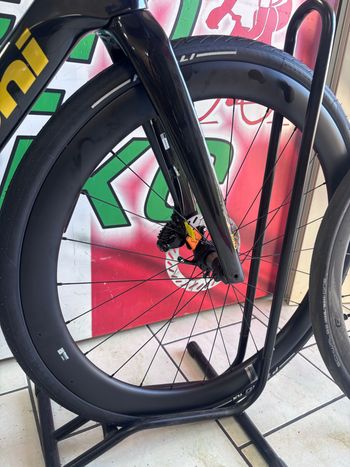 Käytetty Bianchi Infinito Pro 105 DI2 2026 2026 Road & Gravel — kuva 8 / 17