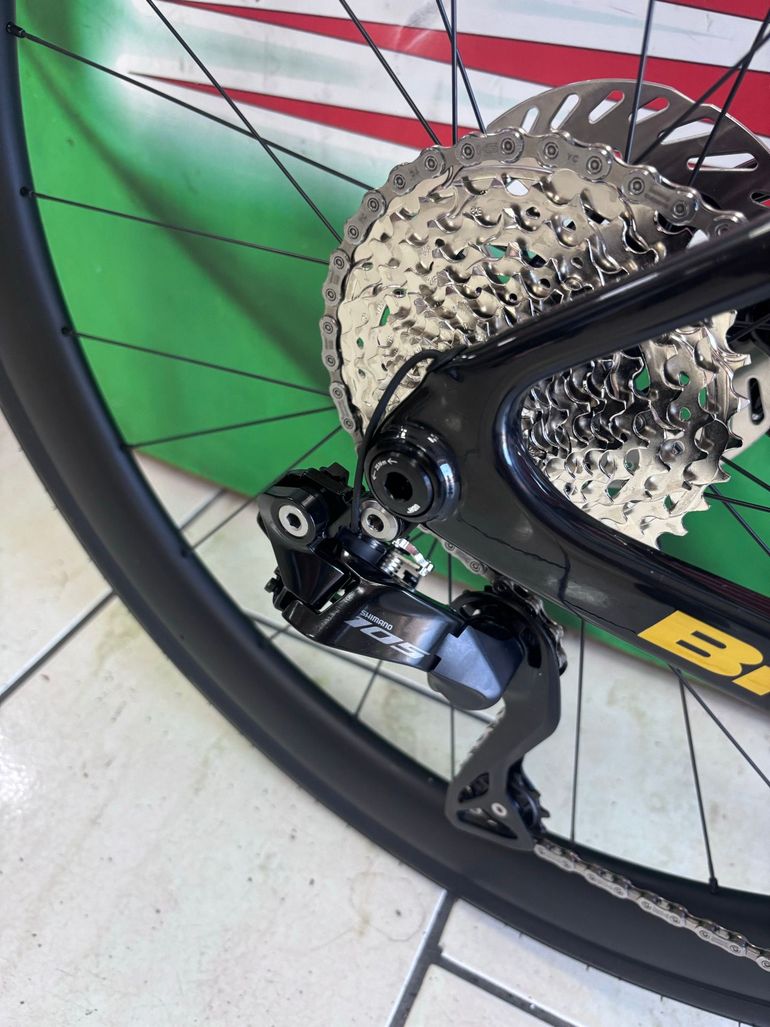 Käytetty Bianchi Infinito Pro 105 DI2 2026 2026 Road & Gravel — kuva 6 / 17