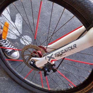 Used Bianchi Custom Shimano Altus 2000 Mountainbike, Black — image 6 of 6