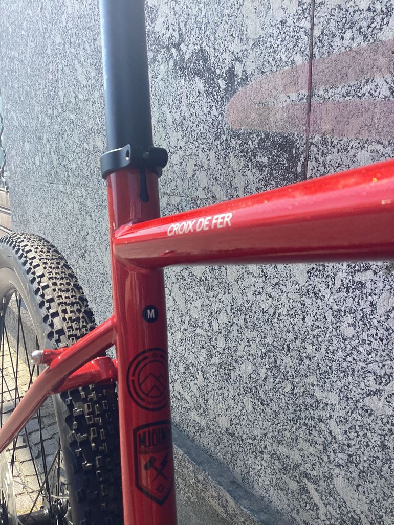 Used Genesis Croix De Fer 10 Flat Bar 2025 Urban, Red — image 3 of 7