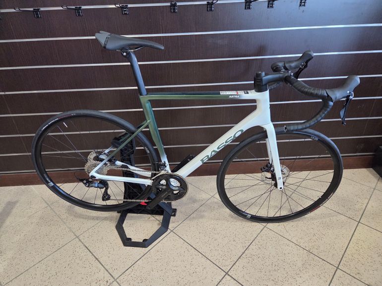 Used Basso SHIMANO 105 12 V MECCANICO 2025 Road & Gravel, White — image 1 of 12