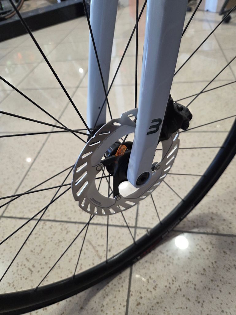 Used Basso SHIMANO 105 12 V MECCANICO 2025 Road & Gravel, White — image 9 of 12