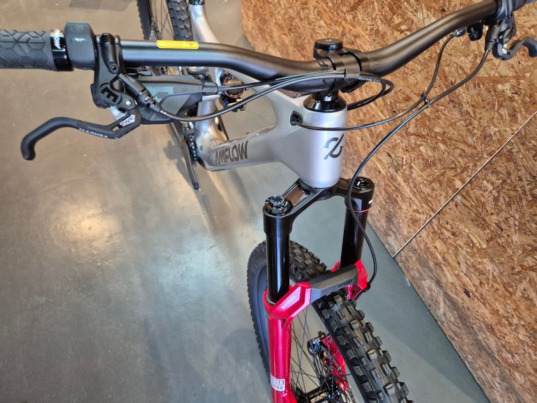 Used Amflow PL Carbon (800Wh) 2026 2026 Mountainbike, Light Gray, 29 — image 6 of 7