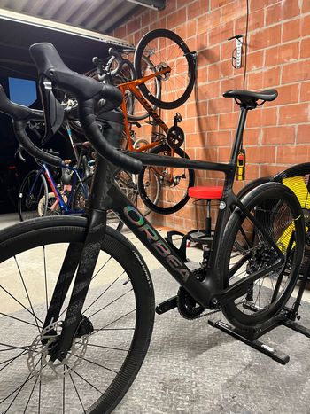 Used Orbea ORCA M30iLTD PWR 2023 2023 Road & Gravel, Black — image 9 of 9