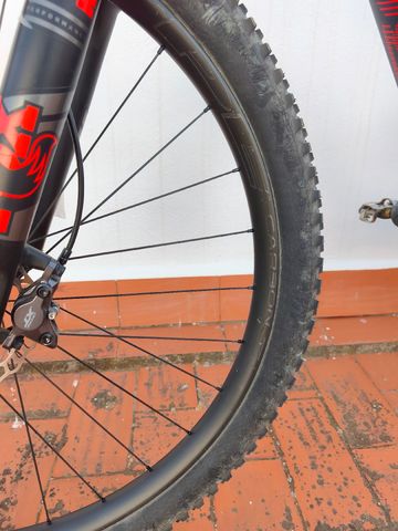 Brugt Orbea OIZ M20 TR 2020 2020 Mountainbike — billede 8 af 9