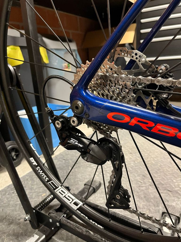 Used Orbea AVANT M30TEAM-D 2020 2020 Road & Gravel, Blue — image 4 of 7