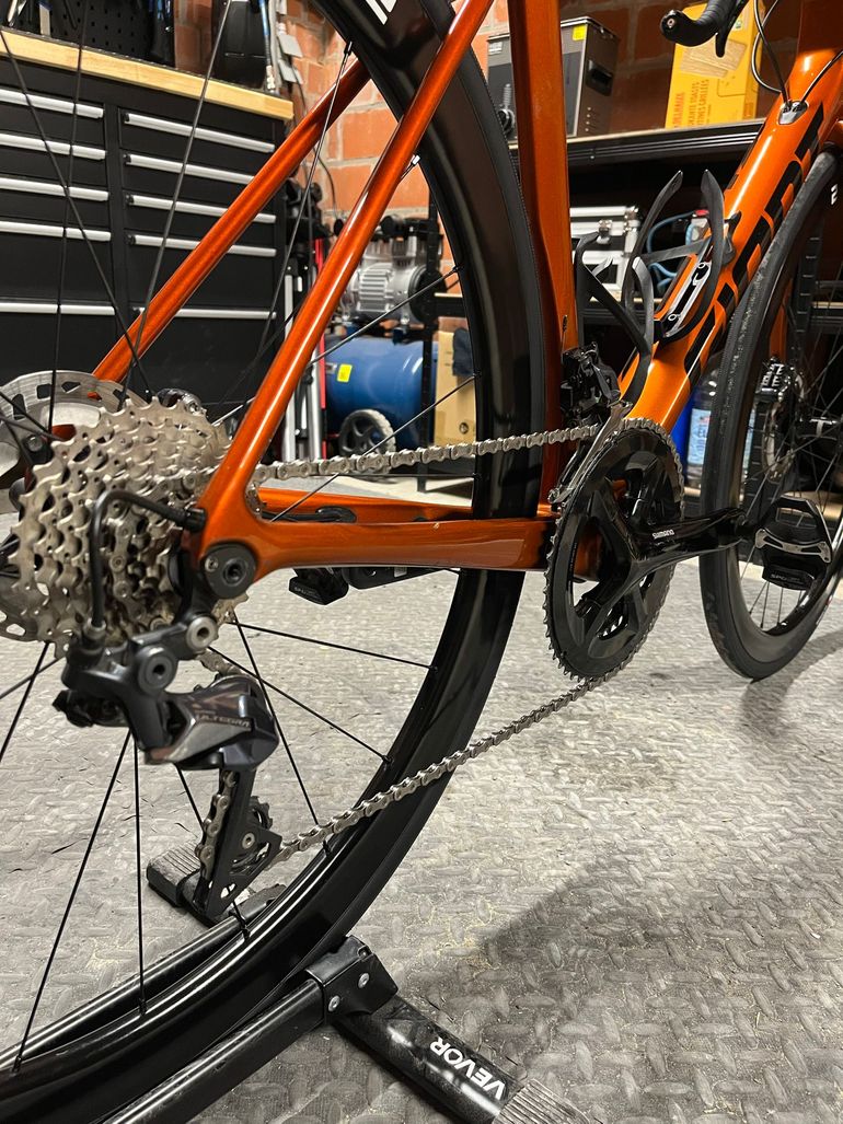 Käytetty Giant TCR Advanced Disc 1+ Pro Compact 2022 2022 Road & Gravel — kuva 4 / 10