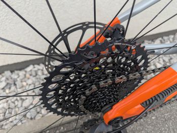 Używany Mondraker RAZE CARBON R 2023 2023 Mountainbike — zdjęcie 6 z 15