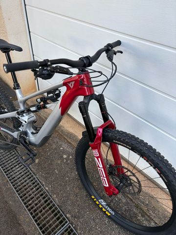 Gebrauchtes YT Industries Decoy CORE 4 29 2024 2024 Mountainbike, Hellgrau — Bild 4 von 4