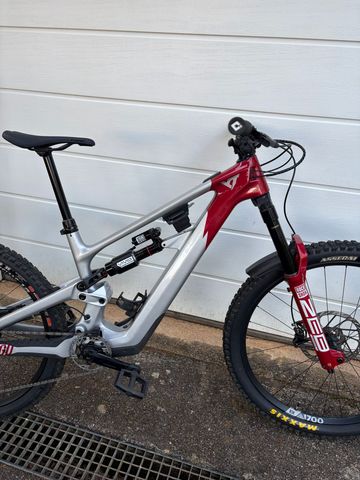 Gebrauchtes YT Industries Decoy CORE 4 29 2024 2024 Mountainbike, Hellgrau — Bild 3 von 4