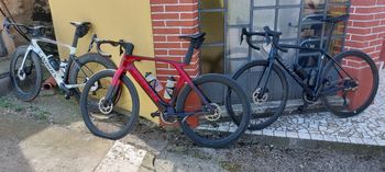 Używany Trek Madone SLR 6 Gen 7 2024 2024 Road & Gravel — zdjęcie 4 z 10