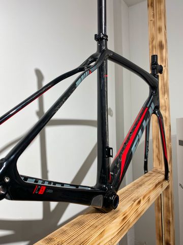 Fuji Gran Fondo 2.3 2017 Frameset 2017 Road & Gravel usato, Nero — immagine 7 di 7