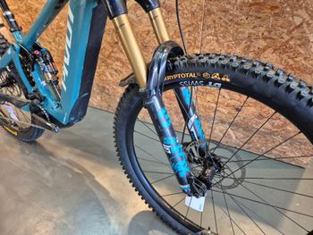 Käytetty Pivot SHUTTLE LT Ride SLX/XT 2025 2025 Mountainbike — kuva 6 / 11