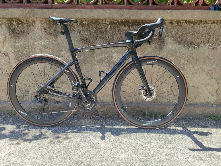 Used Specialized Tarmac Shimano Ultegra Di2 2025 Road & Gravel, Black — image 1 of 10