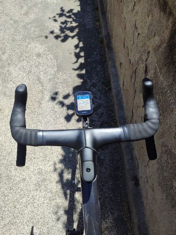 Used Specialized Tarmac Shimano Ultegra Di2 2025 Road & Gravel, Black — image 9 of 10