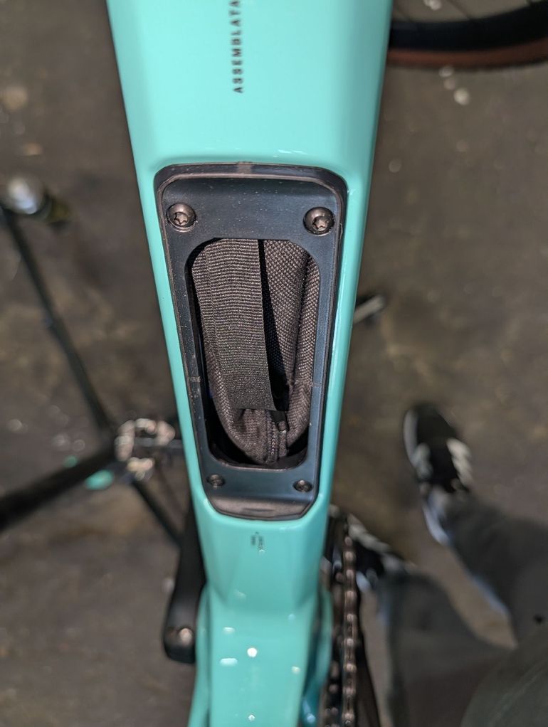 Używany Bianchi Arcadex COMP GRX 610 2026 2026 Road & Gravel — zdjęcie 5 z 11